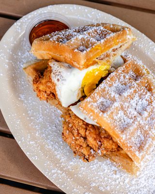 moms chicken and waffles by null