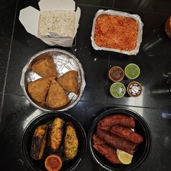 Tandoori Masala - This is how it looked unwrapped. I didn't try any of the sauces, was scared lol I know they're spicy hot!