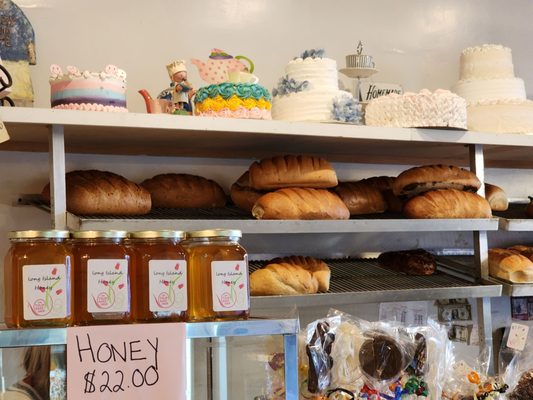 Tulip Bake Shop by null