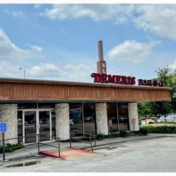 Demeris Bar-B-Q - Shepherd - Iconic View - Barbeque Near Me - Houston, Texas Demeris Bar-B-Q - Shepherd - Iconic View - Barbeque Near Me - Houston, Texas