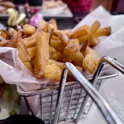 The Dodging Duck Brewhaus & Restaurant - House cut fries