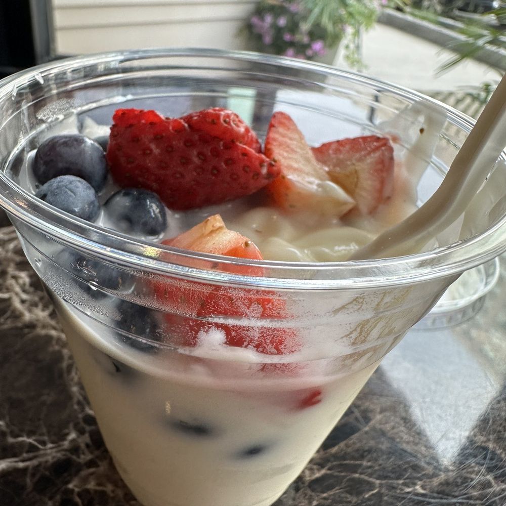 Brew House Downtown - Parfait - Speakeasies Near Me - Toledo, Ohio