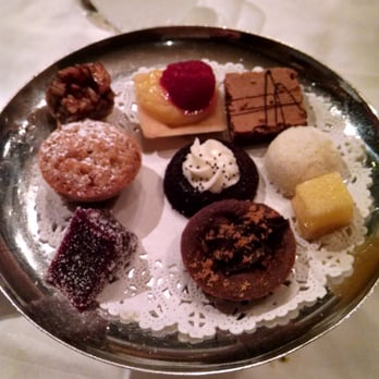 Gary Danko - Complimentary desserts - New American Near Me - San Francisco, California Gary Danko - Complimentary desserts - New American Near Me - San Francisco, California