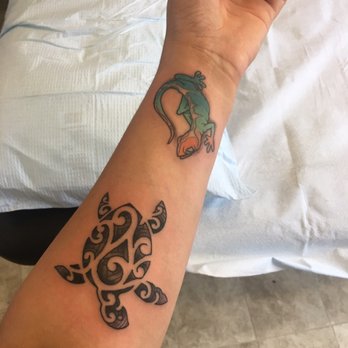 Tried & True Tattoo Kauai - Thank you Jason for the beautiful work you did! That's for the color surprise on my gecko - Tattoo Near Me - Kapaa, Hawaii Tried & True Tattoo Kauai - Thank you Jason for the beautiful work you did! That's for the color surprise on my gecko - Tattoo Near Me - Kapaa, Hawaii