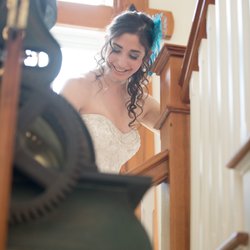 Natural Style Cosmetics - Fun but classy bridal makeup