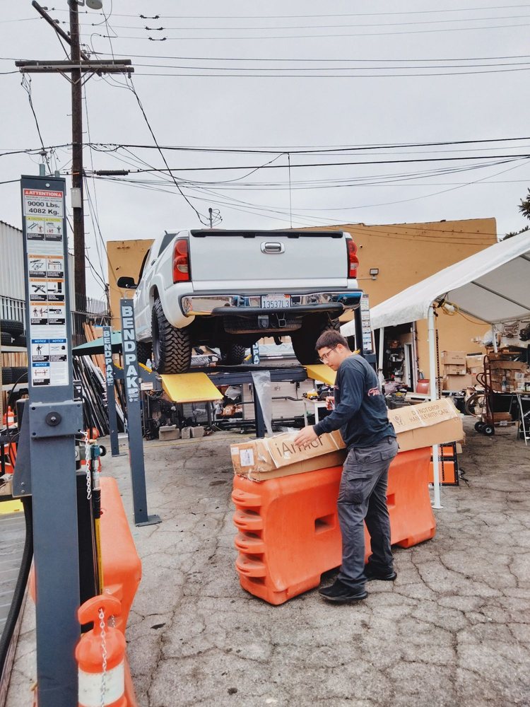 LA TOTAL AUTO PARTS with photos Updated August 2024 12 Photos