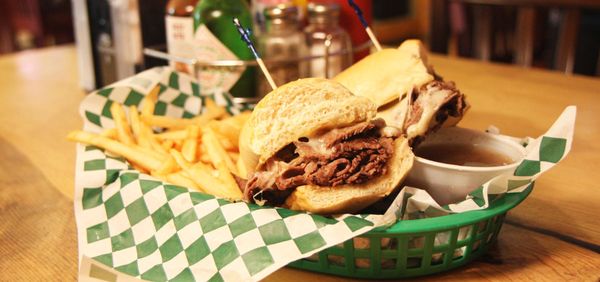 Mahoney's Bar & Grill by null