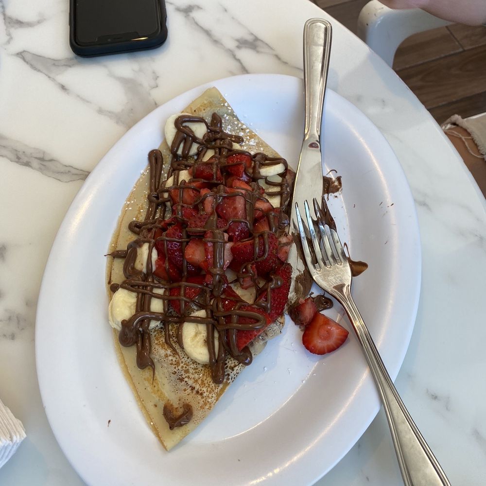 Nutella Cafe - Nutella crepe with bananas , strawberries and extra Nutella - Desserts Near Me - Chicago, Illinois