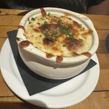 Fahrenheit 132 - French Onion Soup - Steakhouses Near Me - Fredericksburg, Virginia Fahrenheit 132 - French Onion Soup - Steakhouses Near Me - Fredericksburg, Virginia
