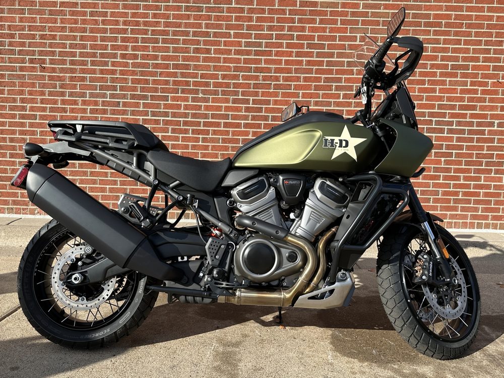 ELK RIVER HARLEYDAVIDSON Updated August 2024 12 Photos 19600 Evans St NW, Elk River