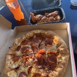 Pepperoni Pizza Pepperoni Pizza