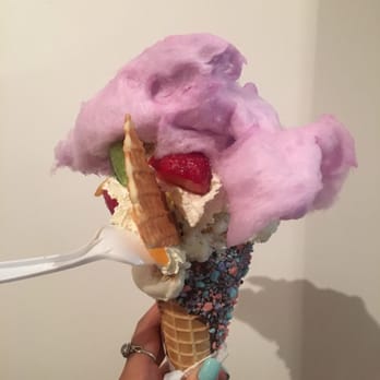 Dutch Dreams - New York cheesecake on a cotton candy cone - Ice Cream & Frozen Yogurt Near Me - Toronto, Ontario Dutch Dreams - New York cheesecake on a cotton candy cone - Ice Cream & Frozen Yogurt Near Me - Toronto, Ontario