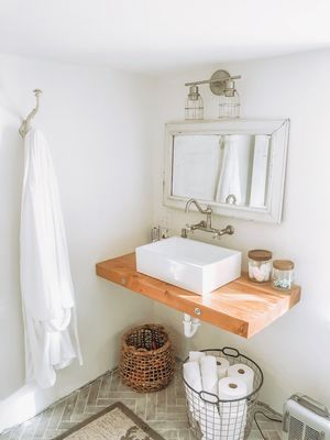 Your Plumber New England Plumbing & Heating Logo