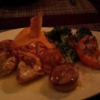 McCormick & Schmick's Seafood & Steaks - Ultimate mixed grill - Seafood Near Me - Indianapolis, Indiana McCormick & Schmick's Seafood & Steaks - Ultimate mixed grill - Seafood Near Me - Indianapolis, Indiana