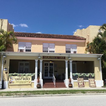 Seminole Inn - So pretty! - Hotels Near Me - Indiantown, Florida
