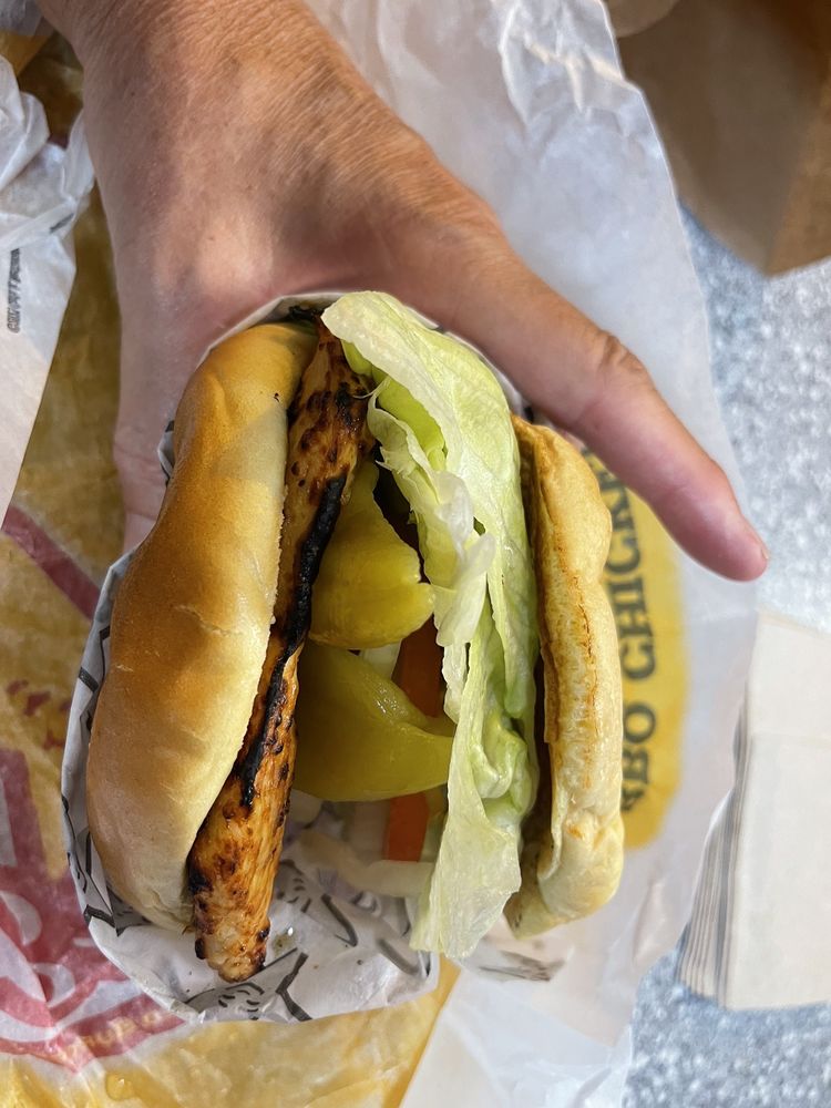 CARL’S JR - Updated February 2025 - 14 Photos & 50 Reviews - 275 N Lake ...