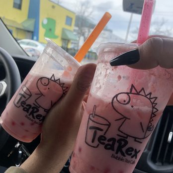 TeaRex Bubble Tea Cafe - Strawberry milk tea with strawberry popping boba - Bubble Tea Near Me - Skokie, Illinois