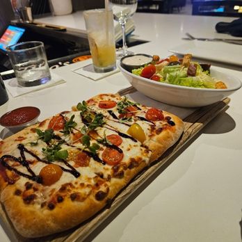 Irvine Marriott - Late night snack - Hotels Near Me - Irvine, California