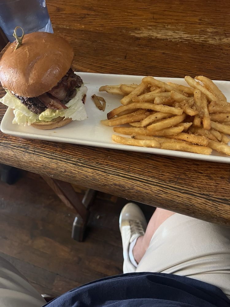 The J O B Public House