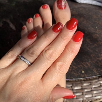 S & T Nail Salon - Pedicure and full set - Nail Salons Near Me - Fallbrook, California