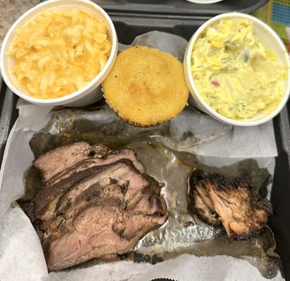 The Memphis Grill by null