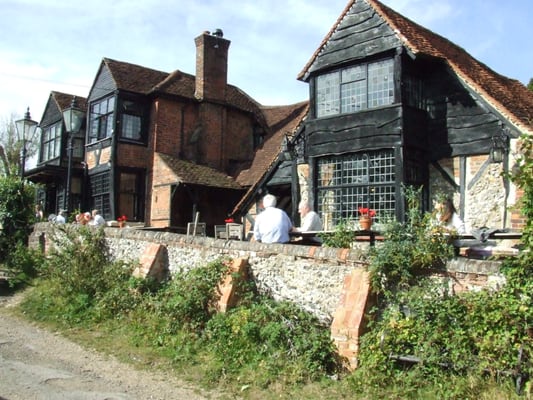 The Royal Standard of England by null