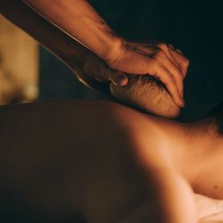 Healing Hands Massage & Spa