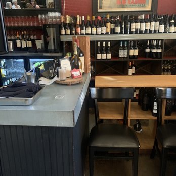 Cipollina - Inside - Italian Near Me - Austin, Texas Cipollina - Inside - Italian Near Me - Austin, Texas