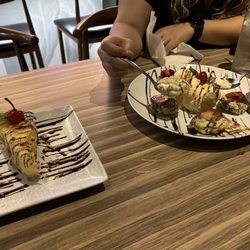 Top Sushi - Fried cheesecake and Fried Oreos