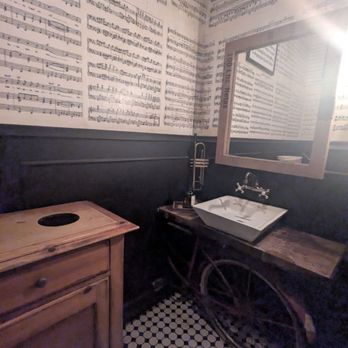 Gustos Coffee Co. - Bathroom interior - Coffee & Tea Near Me - San Juan, Puerto Rico Gustos Coffee Co. - Bathroom interior - Coffee & Tea Near Me - San Juan, Puerto Rico