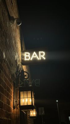 The High Low by null