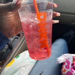 Strawberry Dragonfruit Refresher (more like watered down syrup) Strawberry Dragonfruit Refresher (more like watered down syrup)
