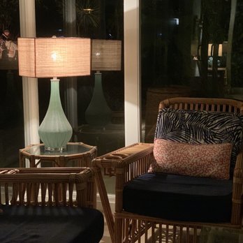 Pavilion Hotel - Lobby in the evening - Hotels Near Me - Avalon, California