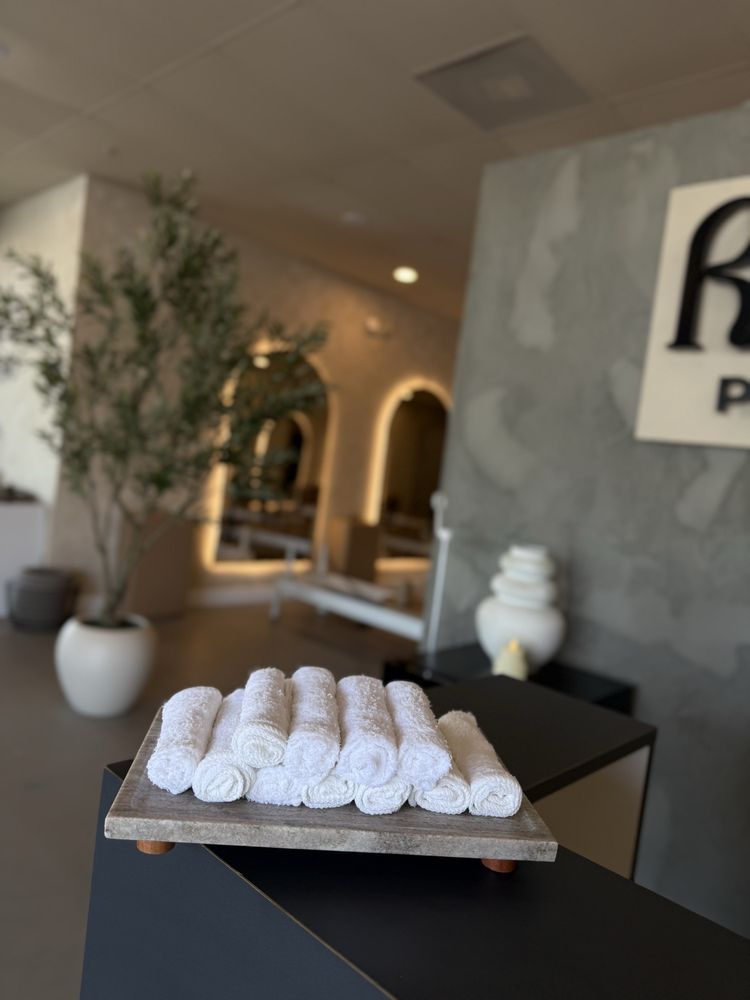 Restore Pilates Studio Logo