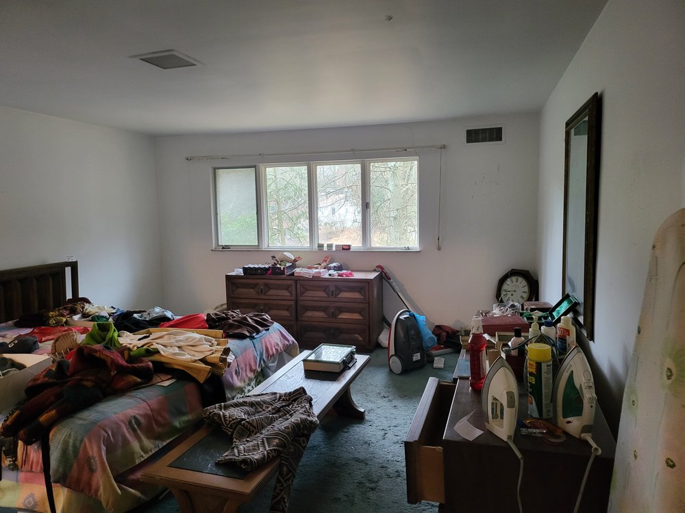 Slide of Savin Spaces Junk Removal