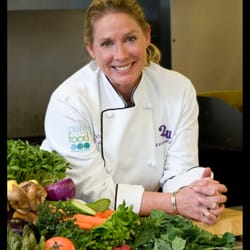 Two Unique Caterers and Event Planners - Chef Kelli; Owner & Food Innovator of Two Unique Caterers & Event Planners