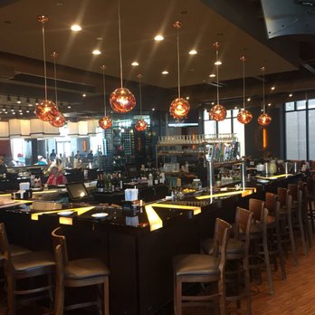 Crave - Bar - New American Near Me - Maple Grove, Minnesota