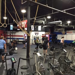 CrossFit MinersTown Strength & Conditioning - Detailed instruction of all movements and explanation of purpose for our workouts allows our members to thrive and reach their goals!