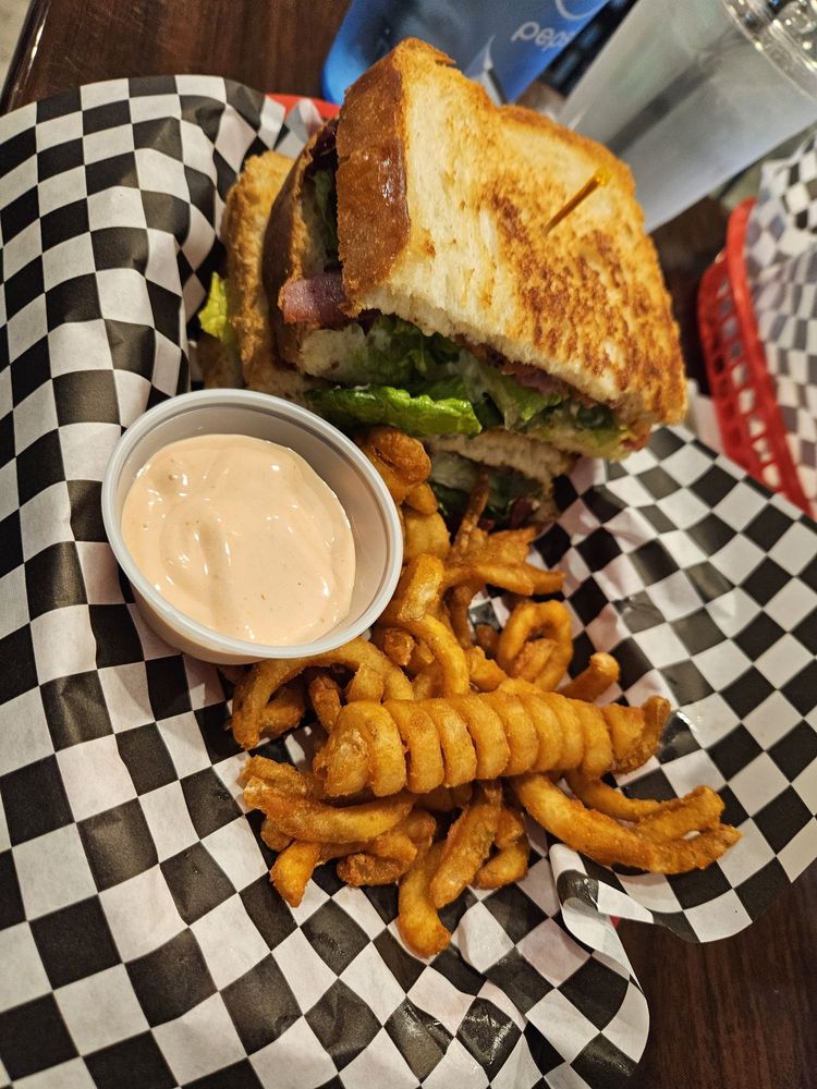 Food from Two Wolves Taproom