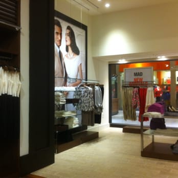 BANANA REPUBLIC - Updated August 2025 - 1245 Worcester Rd