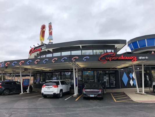 Superdawg Drive-In by null