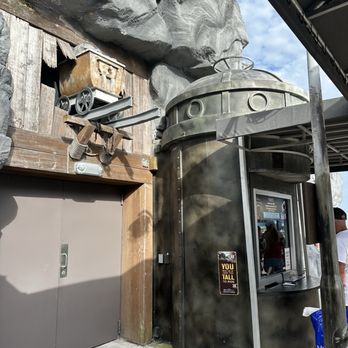 Shark Attack 5D Theater - Worst staff ever, rude and inattentive - Amusement Parks Near Me - Galveston, Texas Shark Attack 5D Theater - Worst staff ever, rude and inattentive - Amusement Parks Near Me - Galveston, Texas