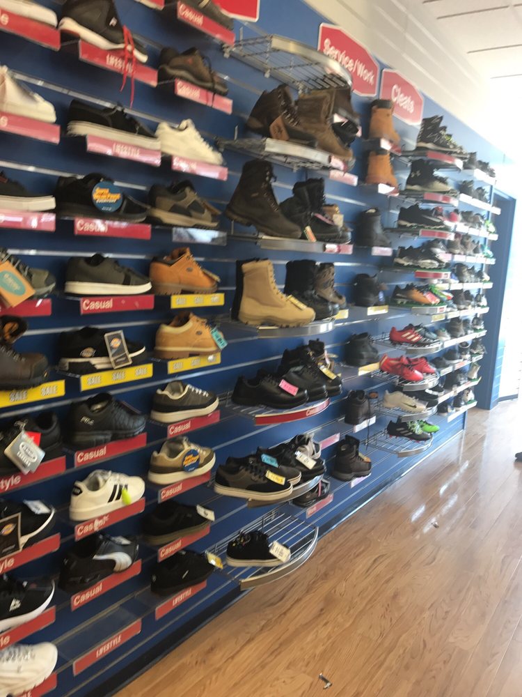 big 5 sporting goods cleats