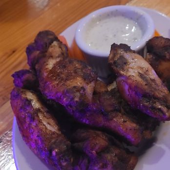 Heirloom Pizza - Spicy wings - Pizza Near Me - Monterey, California Heirloom Pizza - Spicy wings - Pizza Near Me - Monterey, California