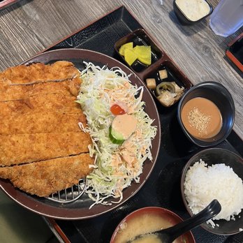 Hako - Sushi Bars Near Me - Irvine, California