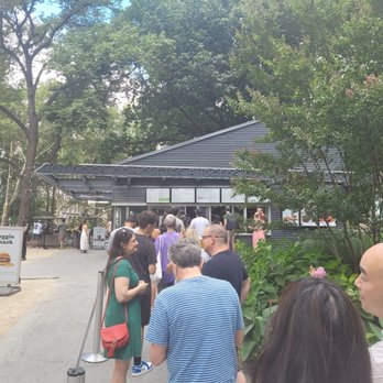 Shake Shack Madison Square Park - Fast Food Near Me - New York, New York