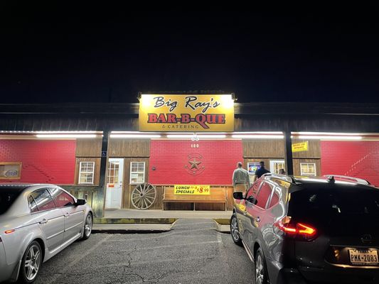 Big Ray's BBQ by null