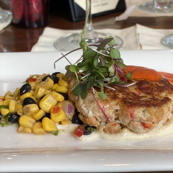 Hamilton's Kitchen - Crab and crawfish cake - New American Near Me - Winter Park, Florida Hamilton's Kitchen - Crab and crawfish cake - New American Near Me - Winter Park, Florida