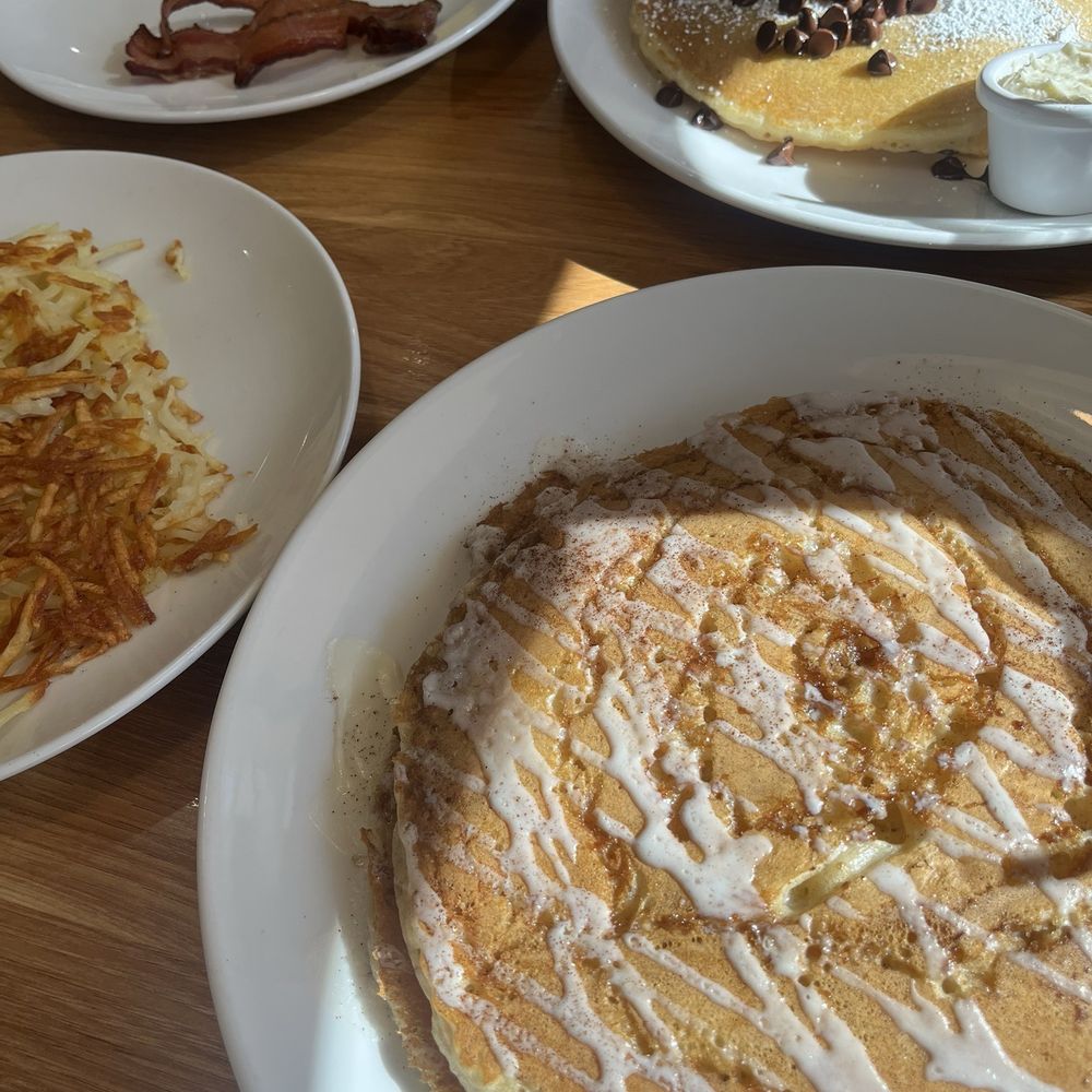 Broken Yolk Cafe - Cinna-Cakes, Short Stack Pancakes (2), Applewood Bacon, Hashbrowns, 2 Eggs, Link Sausage, Iced Chai Latte - American Near Me - Phoenix, Arizona Broken Yolk Cafe - Cinna-Cakes, Short Stack Pancakes (2), Applewood Bacon, Hashbrowns, 2 Eggs, Link Sausage, Iced Chai Latte - American Near Me - Phoenix, Arizona