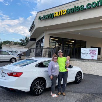 E-Z Way Auto Sales - Car Dealers Near Me - Lincolnton, North Carolina E-Z Way Auto Sales - Car Dealers Near Me - Lincolnton, North Carolina